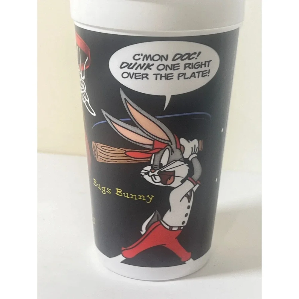 Vintage‎ 1996 NBA Looney Tunes All-Star Showdown McDonald's Cup Michael Jordan - Picture 2 of 3